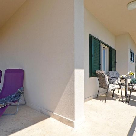 Mar Deluxe Apartments Trogir Exterior foto