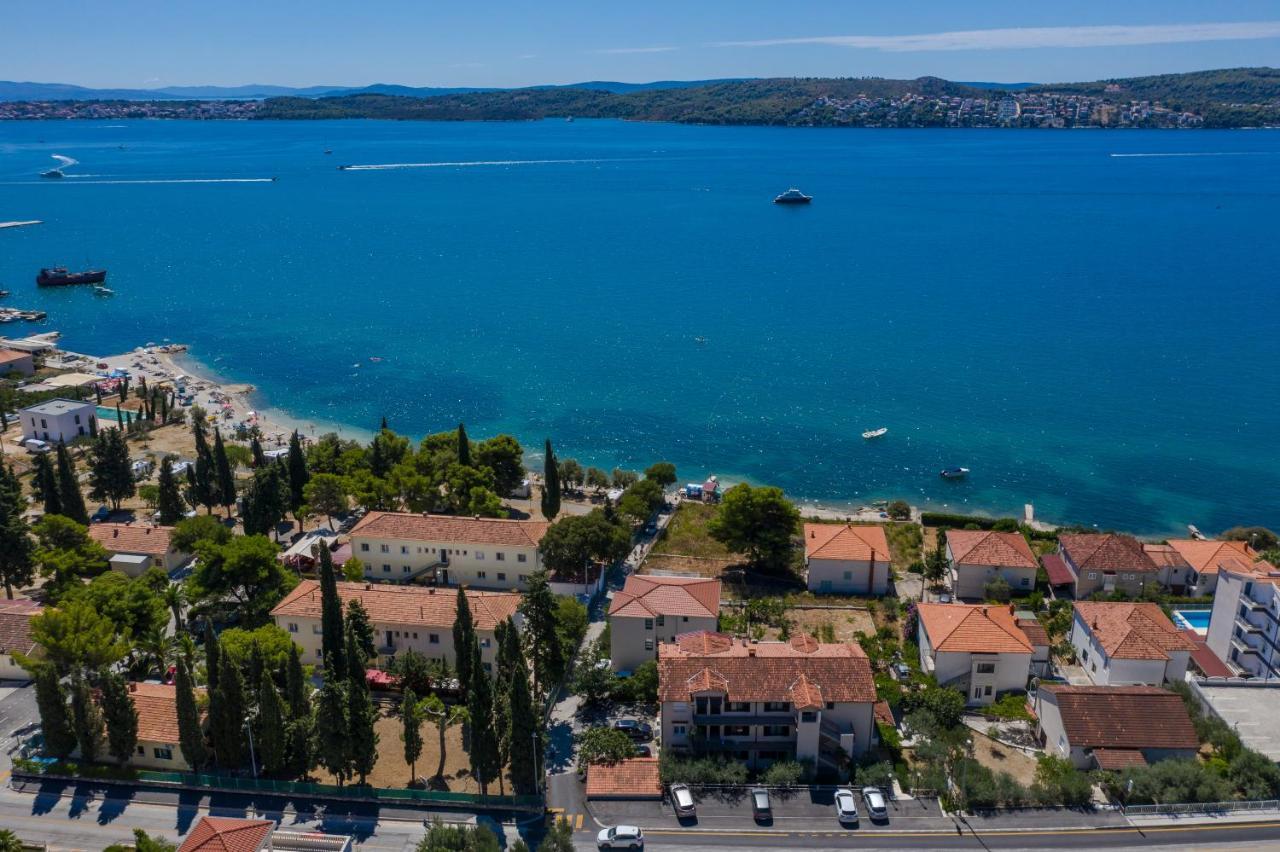 Mar Deluxe Apartments Trogir Exterior foto