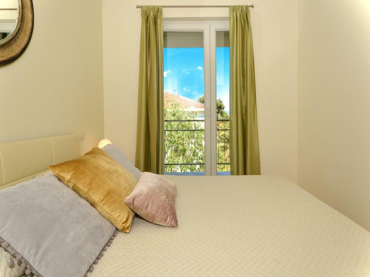 Mar Deluxe Apartments Trogir Exterior foto